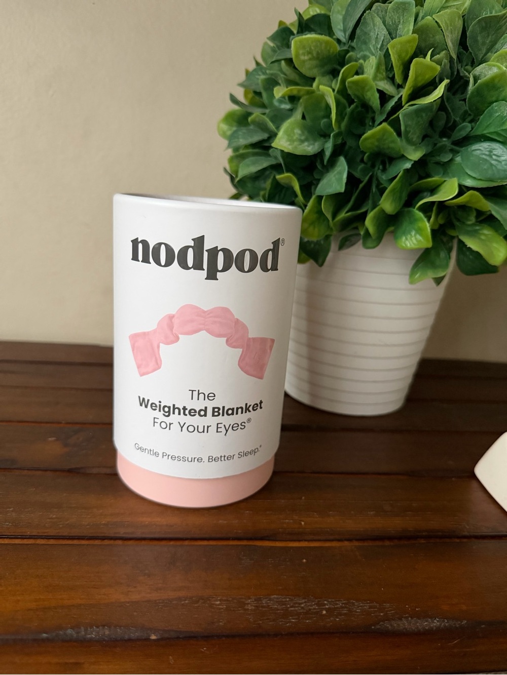 nodpod Weighted Eye Blanket - Pink